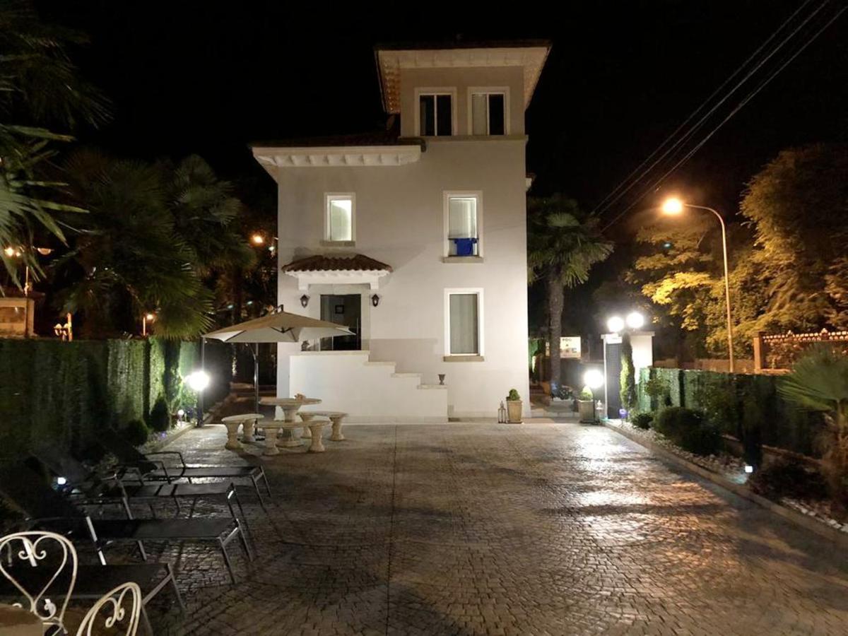 Beautiful Holiday Home In Po De Llanes With Sea View 외부 사진